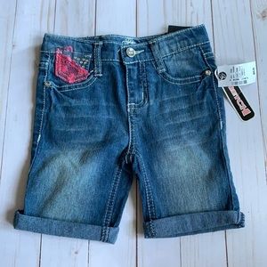 NWT Almost famous girl Jean Bermuda shorts size 4